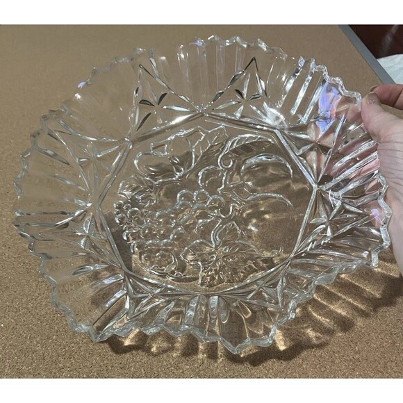Embossed Fruit Bowl or Centerpiece 11x2' Dish, Antique MCM Federal Glass Co. - Picture 13 of 16